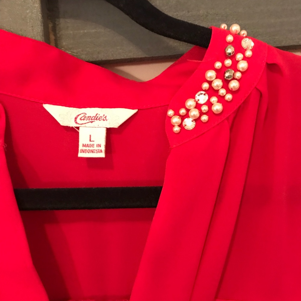 Top - Picture 3 of 3